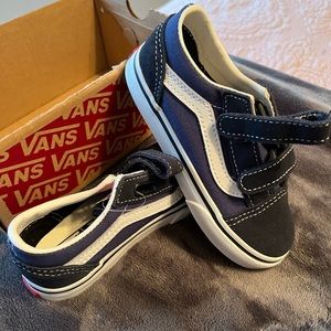 Vans - toddler size 9 NWT